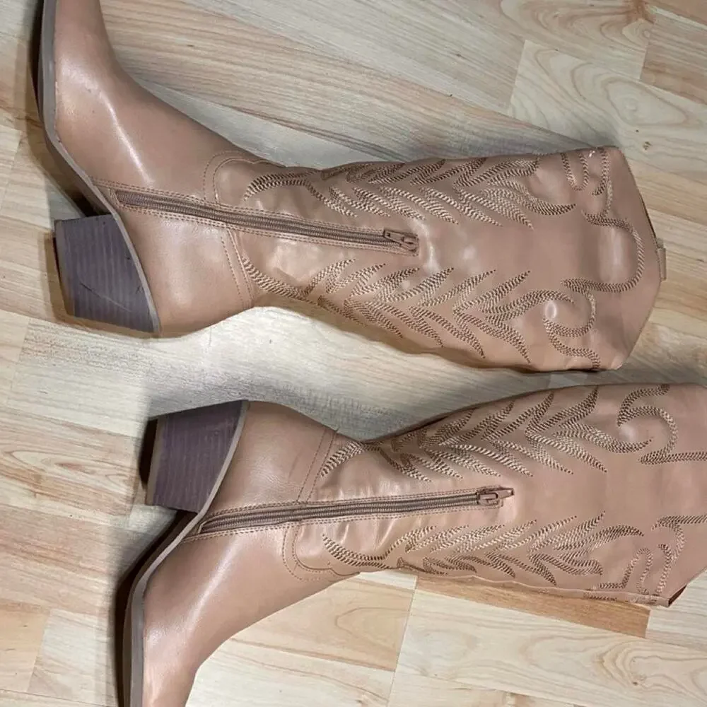 Western Cowgirl Oasis Society Tan Embroidered Tall Boots Pointed Toe Size 8.5